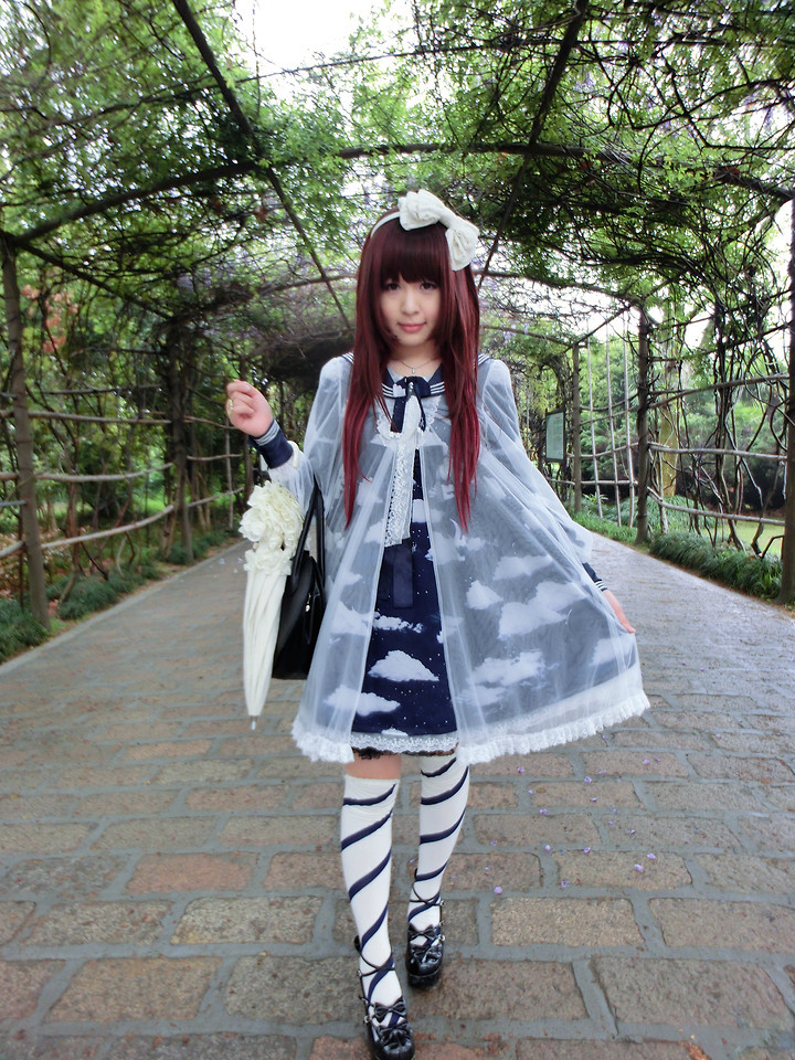 xxsweetskullxx:  totemo-kawaii—ne:  In the wild animal park