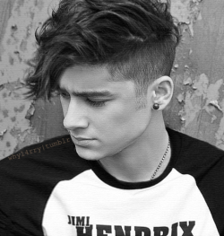 whyl4rry:  2015 Style on 2011 Zayn. 