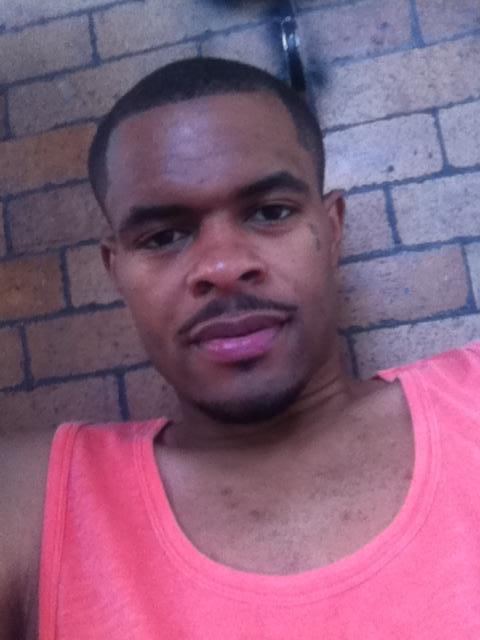 jai3030:  takethatdicknigga:  Assan “Oz” Perry      