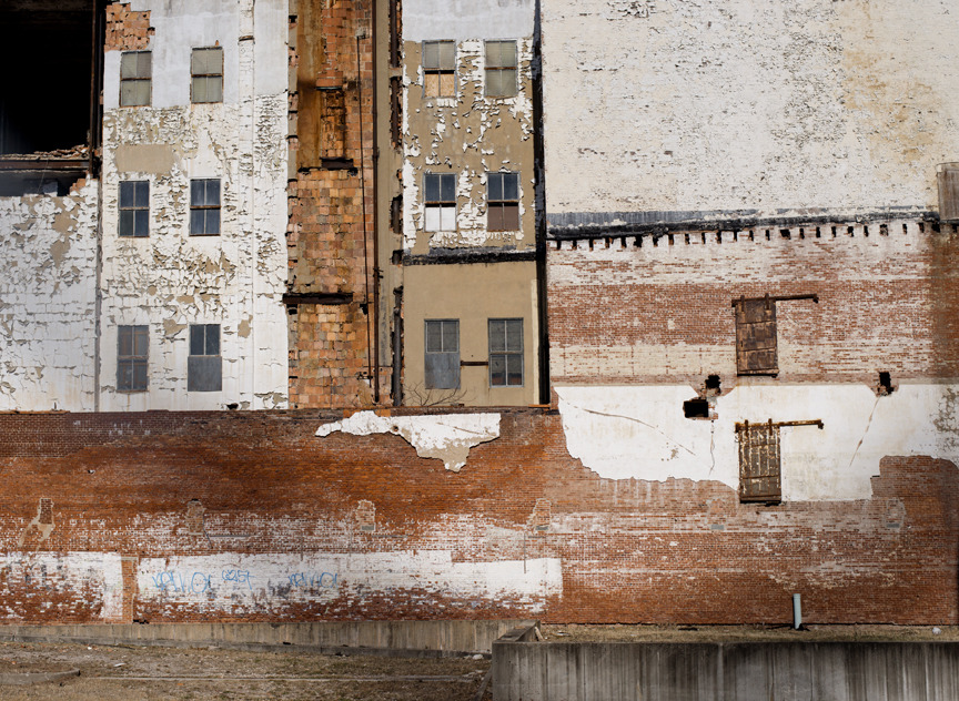   bambi-cakes:  russah:  johnnypanessa:  Hahne and Company. Newark, New Jersey. 
