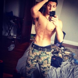 getitboi:  get me bodied ♥   All i want is one night with a sexy army dude so he can fuck me omg i love a man in a uniform