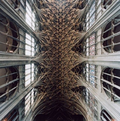 ghostlywriterr - Gorgeous ceilings from all over the worldThese...