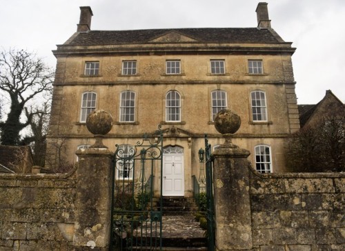 rherlotteshadow: Country house