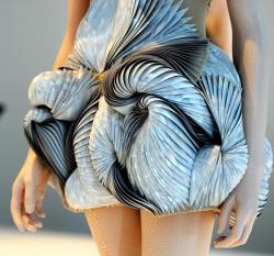  Iris van Herpen 