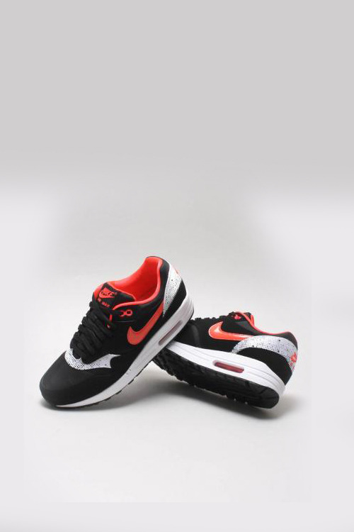 freshkings:  Nike WMNS Air Max 1 “Queen of Hearts”: SHOP