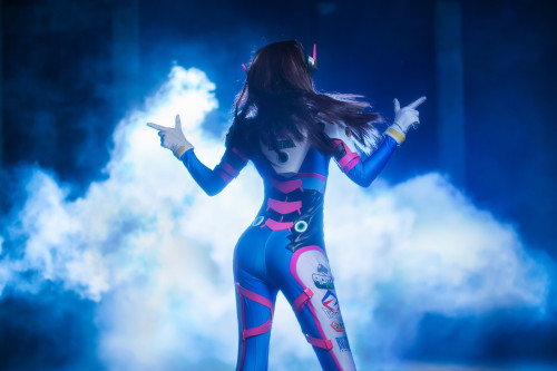 Porn Pics overbutts:  D.Va Cosplay   cutie! <3