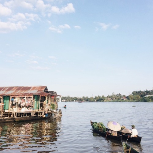 #TrySomethingNew: Missing the floating market sunrise partyThe tagline for South Kalimantan’s capita