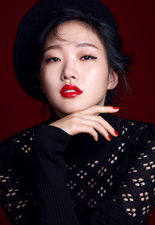 dramaintherain:Kim Go Eun for COSMOPOLITAN (2016)