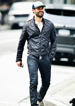 dailytylerhoechlin:    Tyler Hoechlin out in Vancouver, Canada   on February 28th [source]