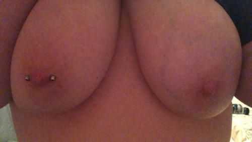 ginger-baby6: I need a Daddy to pinch and suck and nibble on my nipples