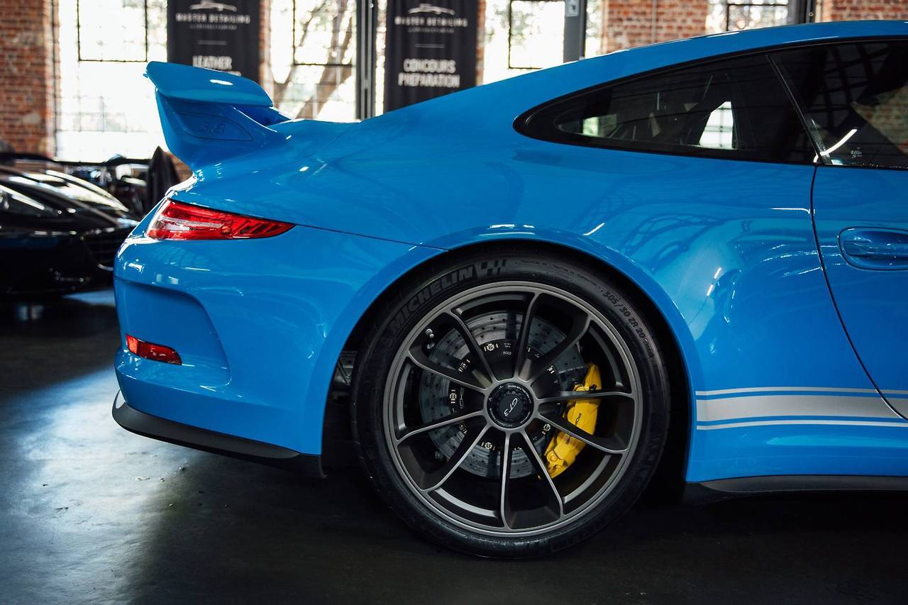 racecarjoe:  991 GT3 Mexico Blue [2048 x 1365]