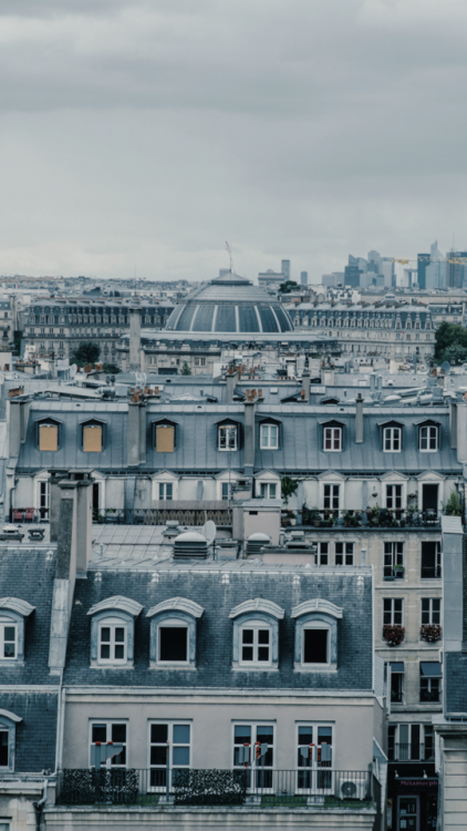 Parislike/reblog if saving