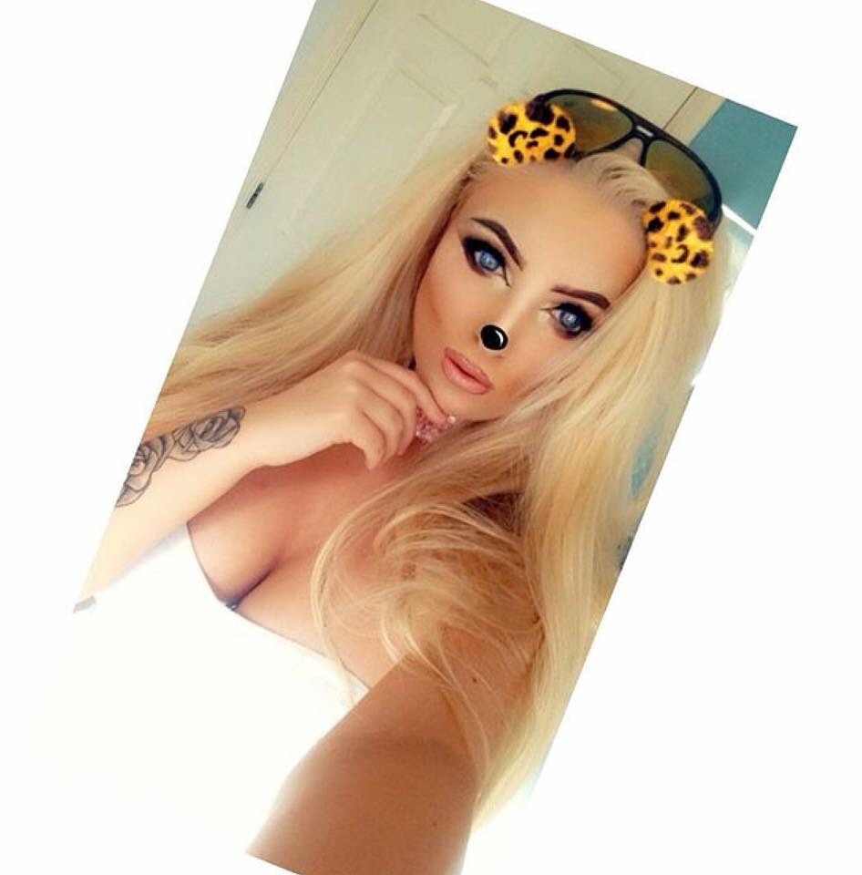 Only The Hottest Uk Amateurs