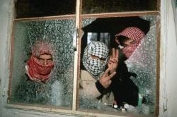 nowinexile:  First Intifada. Jenin, Palestine. 1988. 