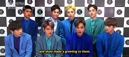jongxuns:  jongin notices his fanboys (trans) 