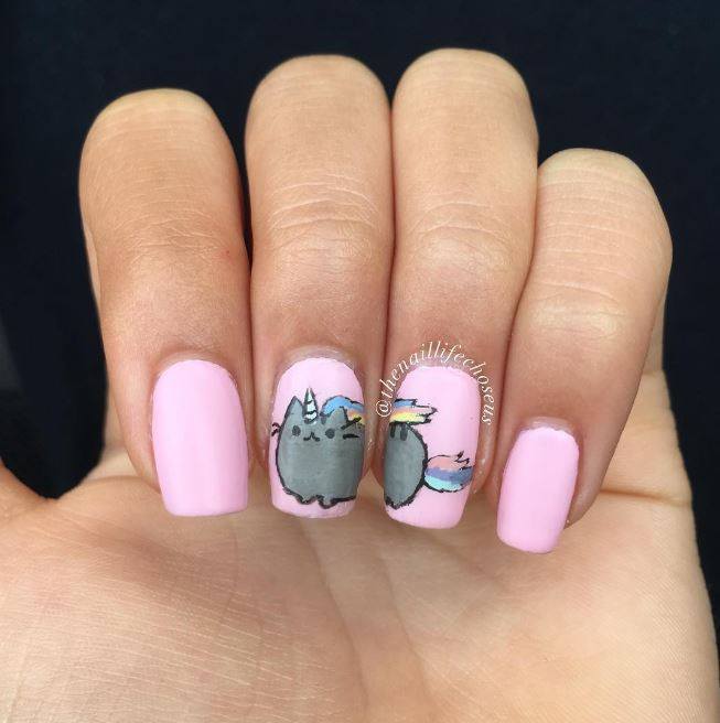 kawaii-box-co:    Meow! 🐱 Have a Pusheen manicure and the food loving witty little
