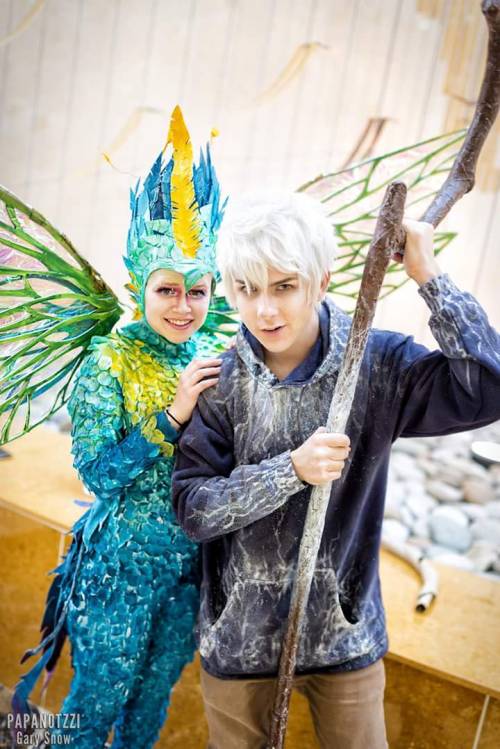 My friend @zacktherippercosplay and I finally wore our Rise of the Guardians cosplays together at Ho