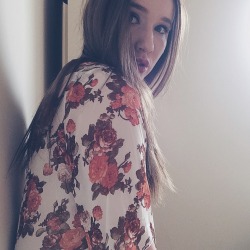 Mcqueeny:  So Happy Its Finally Spring So I Can Wear This Beautiful Floral Kimono