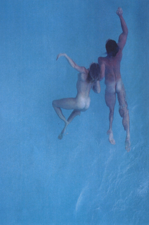 innaturenaturally:  When I urge people to immerse themselves in nature, this is precisely what I’m talking about. Swimming with clothing on makes about as much sense to me as wearing dark sunglasses in an art gallery.  