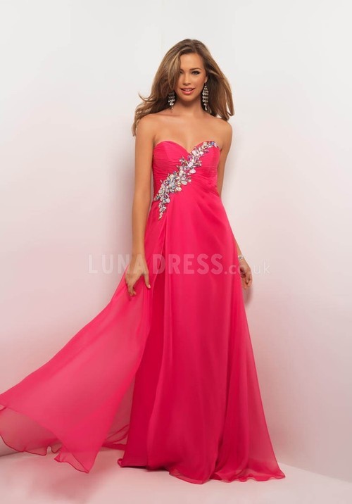 Pretty prom dresses with sleeves
