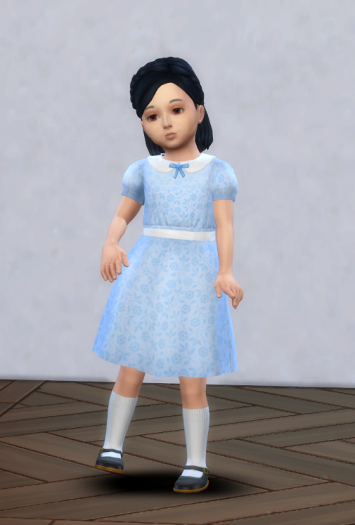 melonsloth: Toddler dressesBack in april I made some toddler dresses for my sims’ daughter. I was su