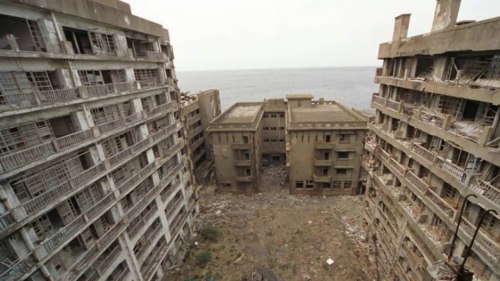 astromech-punk:The Abandoned Island of Hashima also known as Battleship Island(Gunkanjima)founded in