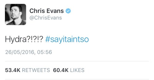 that-left-boob-grab-tho: When Chris Evans lets Nick Spencer know that he fucked up.