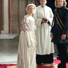 angel-or-phantom:Wedding dresses in period dramas 16/?The Girl King (2015)