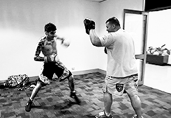 misterkilam-deactivated20170721:Zayn boxing (x)