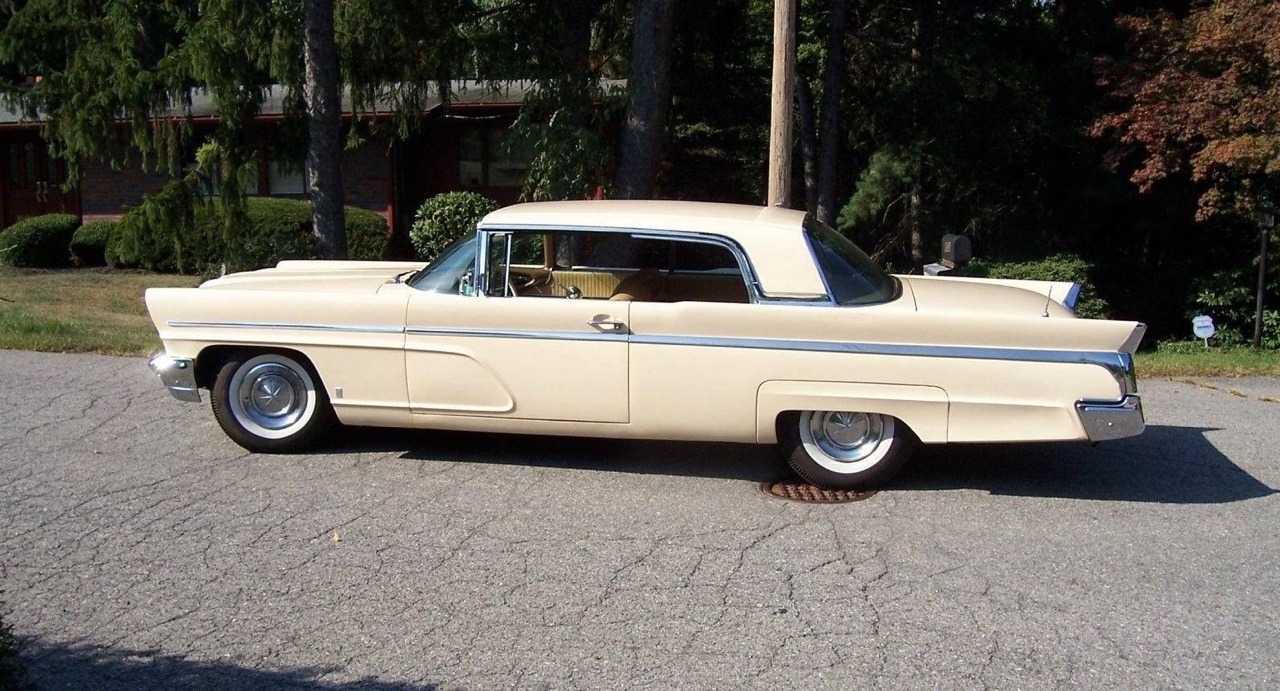 hotrodzandpinups:Lincoln collection