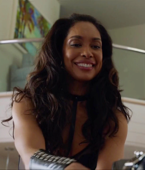 evilspice:Gina Torres in Claws 1x04