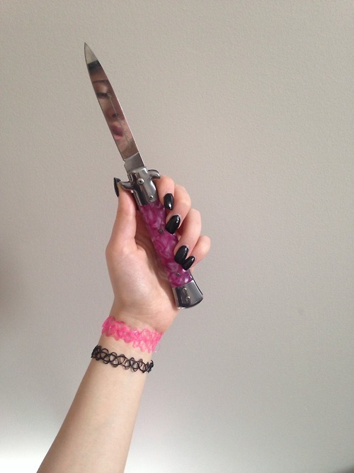 kreayweed:  ♥☾alien☯babe☽♥ 