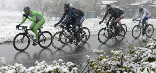 Apparently the weather was adverse for today’s Milano-Sanremo. Just before the race neuterization.