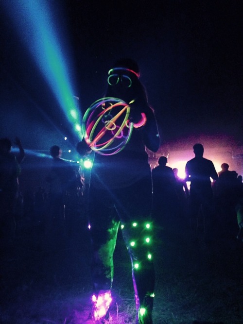 1oveisallyouneed:  Fireflyyy 