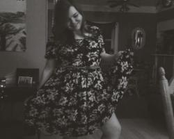 chubby-bunnies:  Cutest damn dress.  Cutest