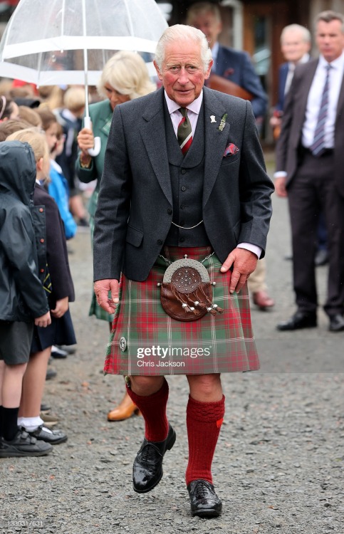 Charles, Prince of WalesSeeing his royal highness in that kilt makes me want to pin him against a wa