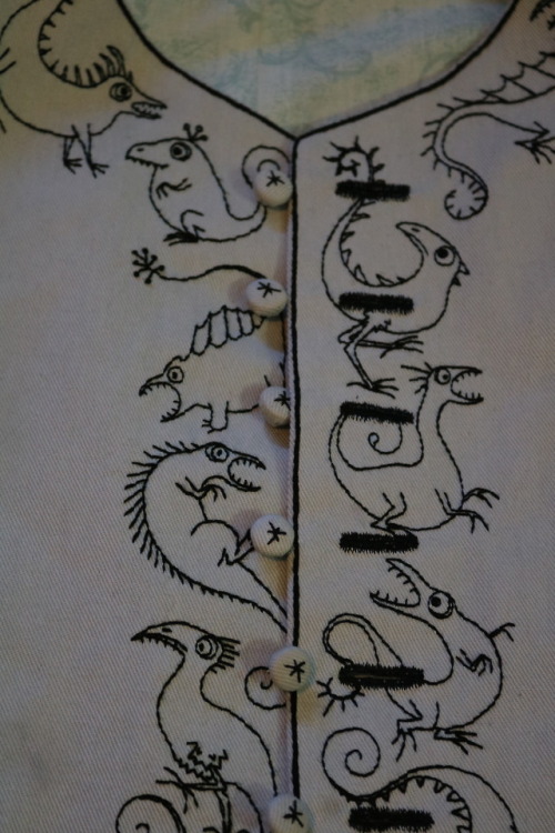 embroidosaurusrex: fuckyeahneedlework: vincents-crows: I have finished my embroidered monster waistc