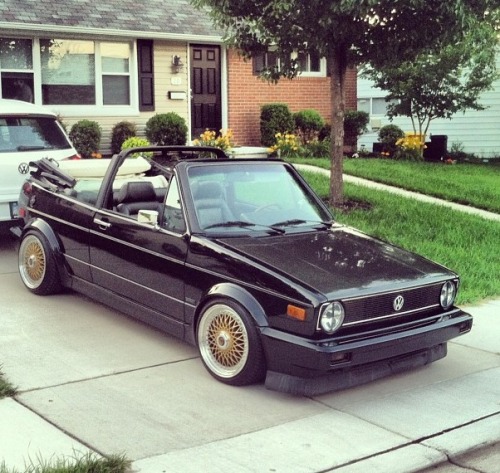 Sean’s mk1 is so dope makes me want another vw so bad