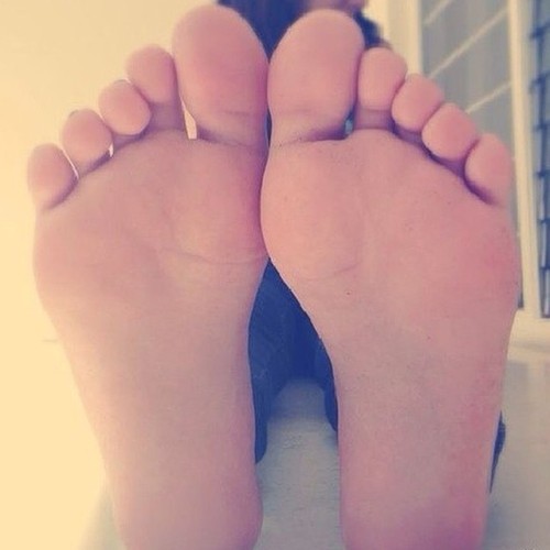 Porn photo junofeet:  My smelly soles💋 #soles #softsoles