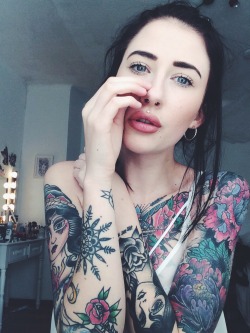 Girls With Tattoos