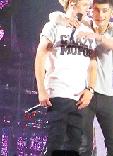 asschlin:  Ziall during I Would - Atlanta (06/21/13) (x) 