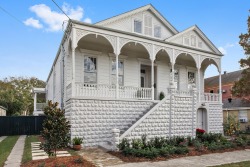 danipup: househunting:  遙,859/6 br New Orleans, LA  Who wants to say ‘fuck it, let’s go’ and move in with me?  Get a group of kinky people together with you and pitch it as the newest reality show: “Real Perverts of New Orleans”?
