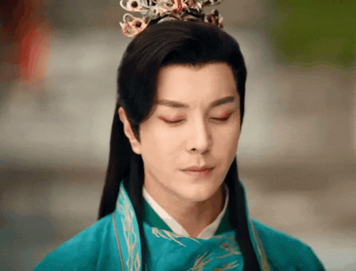 "Shen Jingzhou's Blizzard Sword Sure Precedes Its Reputation. When Eunuch Jade Deity Was 17, He Became