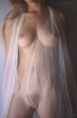 martins-see-through:  Also visit my other (nude) blog: http://nlmartinmart.tumblr.com