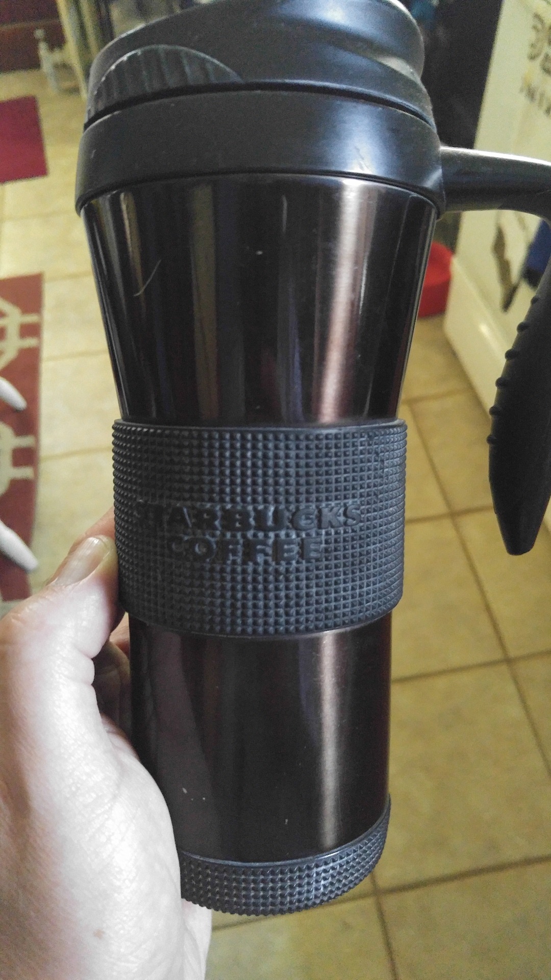coldtofire: Phoenix-1976 here…answering the call to show off my mug…  Actually,