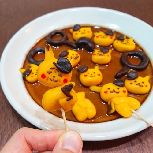 Detective Pikachu pumpkin dumplings by nanaririnari!