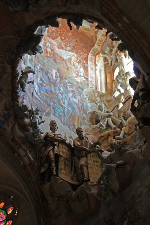 anarchy-of-thought:Transparente of Toledo Cathedral, Spain