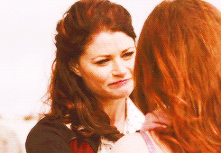 storybrooke:  Once Upon a Time princesses interacting {requested by anonymous} 