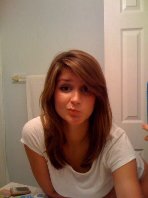teenwhore15:  Nice collection sent in from this hottie from her bf. Thanks 