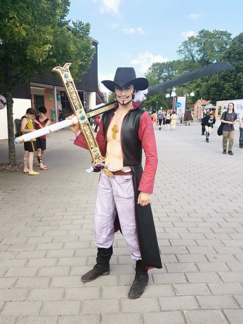 rockalin:Mihawk cosplay by @rockalin